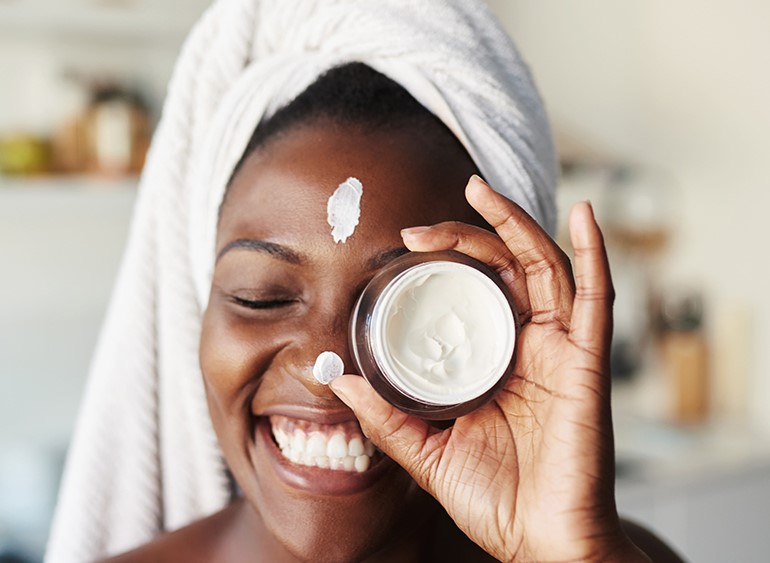 Clinical Skincare: The Science-Backed Beauty Trend Redefining Skin Health